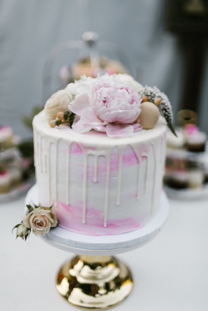 wedding cake, wedding dessert